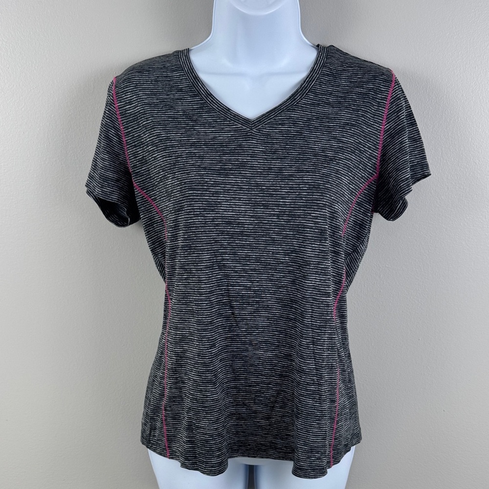 ✨3/$25✨ RBX Women's Gray and Pink Athletic Top - M